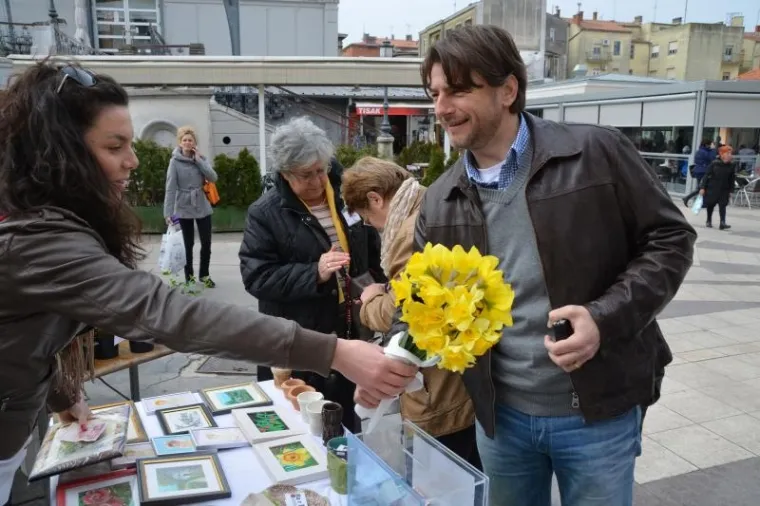 Diljem zemlje obilježen Dan narcisa, akciji se pridružili i brojni političari