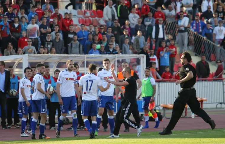 Neredi nakon utakmice Split-Hajduk