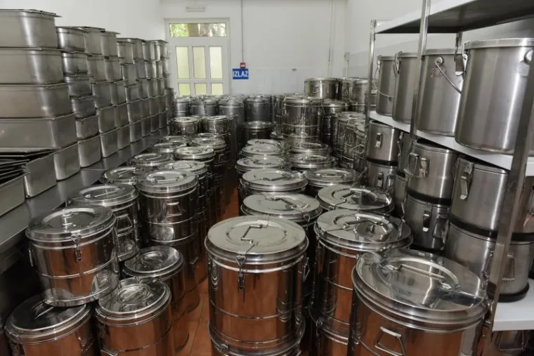 Bandić provjerio kako je ispao grah po njegovom receptu