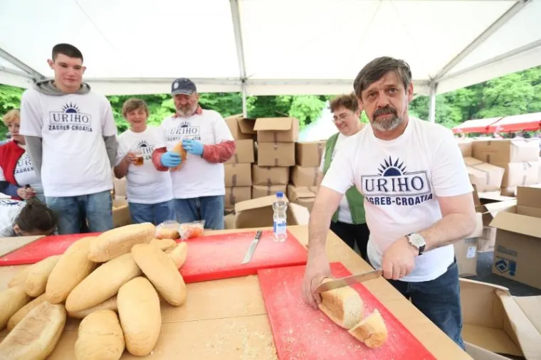 Građani diljem Hrvatske proslavili Prvi maj uz tradicionalni grah i ro&scaron;tilj