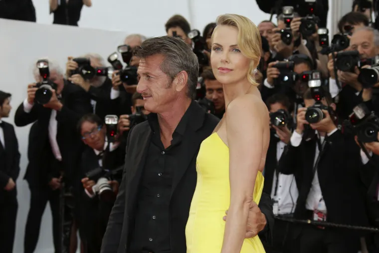 Charlize Theron i Sean Penn