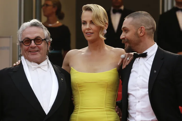 Zvjezdana postava 'Mad Maxa' zavladala crvenim tepihom, ali svi su gledali u Charlize