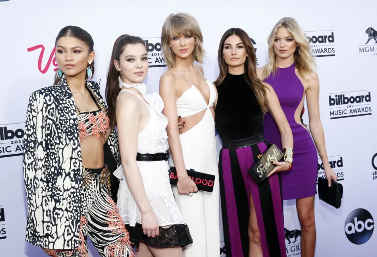 Dodjelu Billboard nagrada obilježile slavne dame i njihove seksi kombinacije