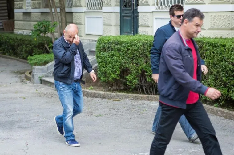 Duge cijevi na ulicama Dubrovnika