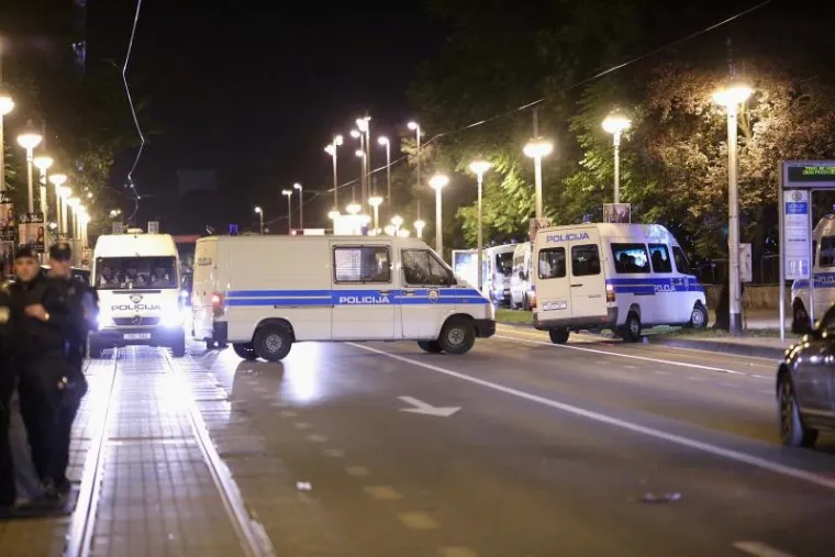 Promet u Savskoj cesti normaliziran nakon što su ju branitelji blokirali