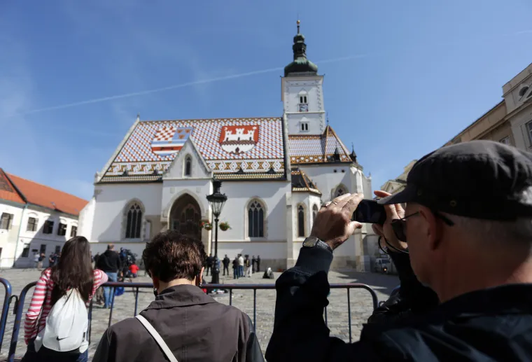 Turisti ne mare za blokadu Trga sv. Marka
