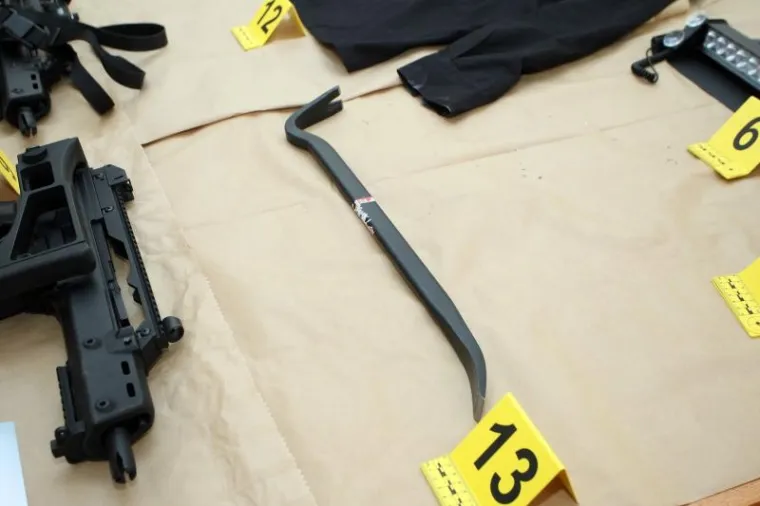 Kriminalci iz susjednih država planirali pljačku u Zagrebu maskirani u policajce