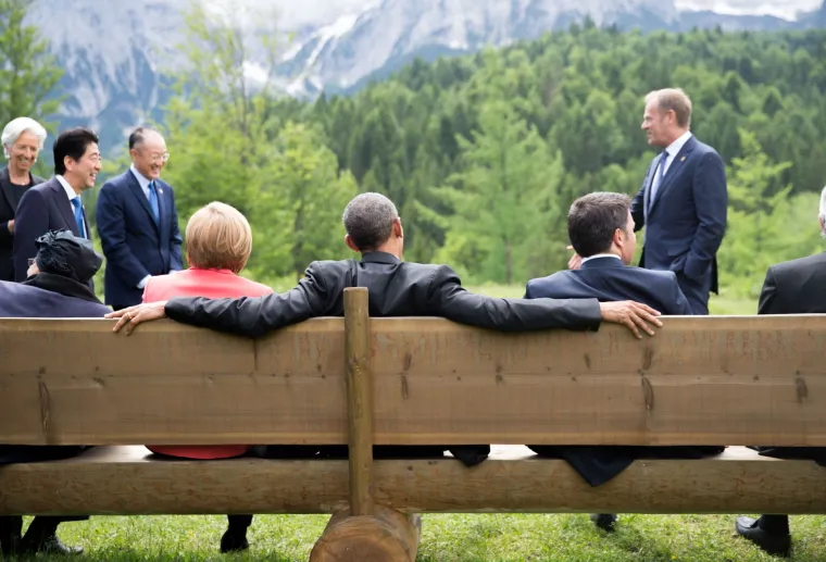 Zanimljivije od sankcija Putinu i klime: fotografije sa G7 summita zapalile dru&scaron;tvene mreže