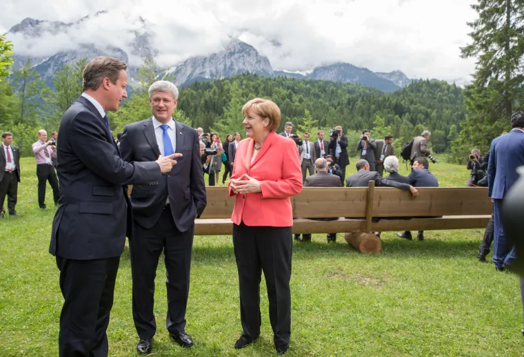 Zanimljivije od sankcija Putinu i klime: fotografije sa G7 summita zapalile dru&scaron;tvene mreže