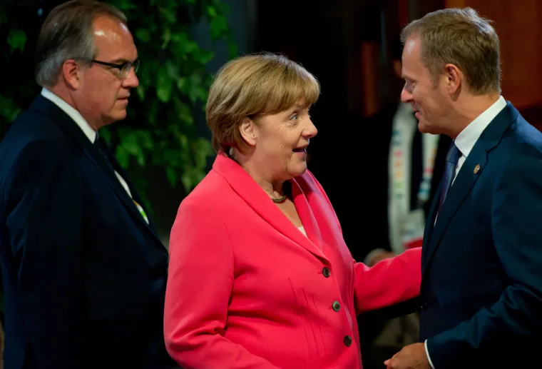 Zanimljivije od sankcija Putinu i klime: fotografije sa G7 summita zapalile dru&scaron;tvene mreže