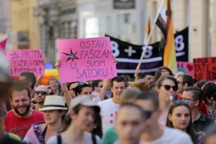 Povorka ponosa: Tisuće ljudi pro&scaron;etalo Zagrebom i za&scaron;arenilo ga duginim bojama