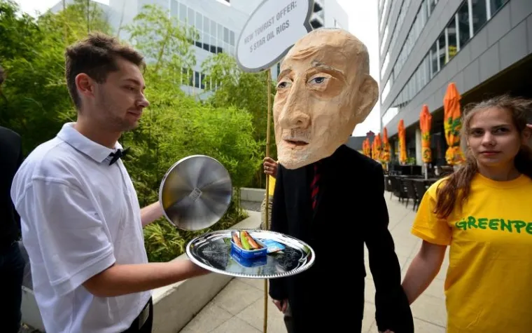 Aktivisti Greenpeacea i SOS za Jadran