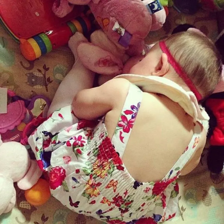NE NISU PIJANI: Kad ih 'uhvati' san, ne biraju ni mjesto ni vrijeme da se izvale