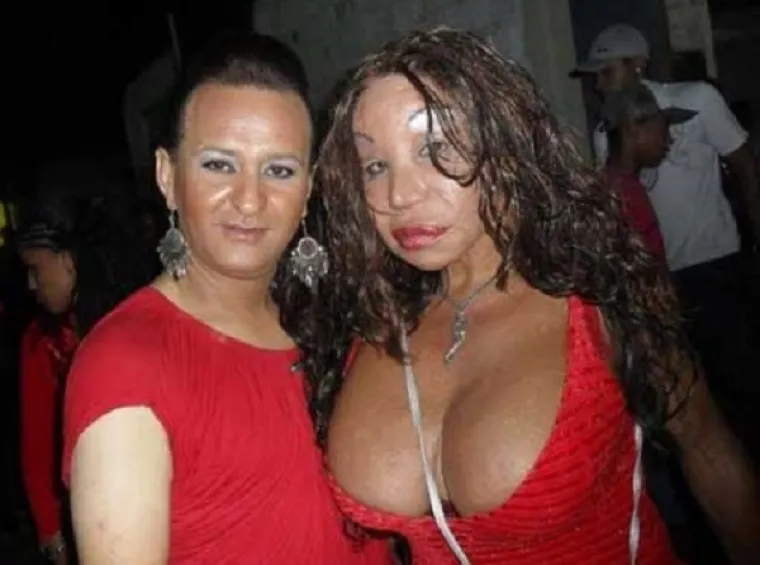 JESTE LI VIDJELI OVO?  Ne zna se &scaron;to je čudnije, parovi, to &scaron;to rade ili njihove fotke...