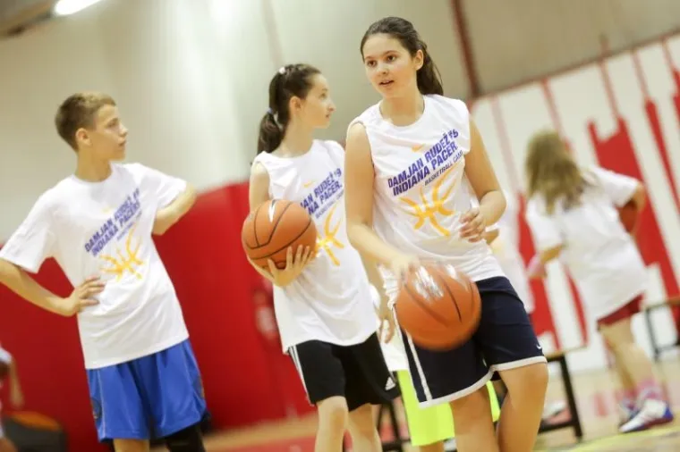 VESELJE ZA DJECU: Ovako izgleda trening sa zvijezdom NBA lige