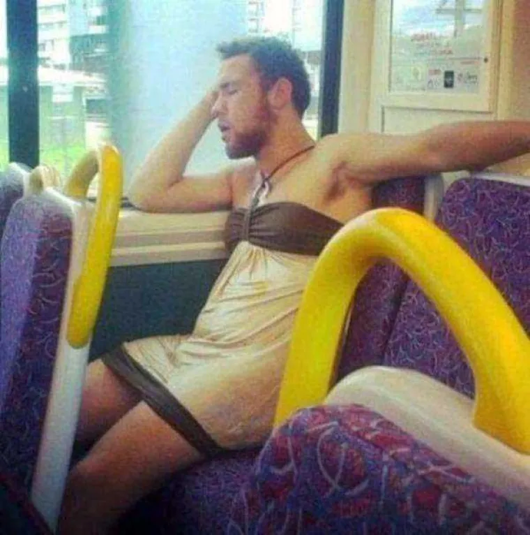 JOŠ MALO PROKLETSTVA: Tko nam je kriv kad se moramo voziti u javnom prijevozu