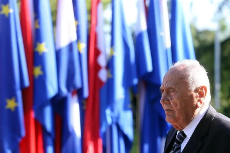 Na Kolindin prijem povodom Dana državnosti stigao politički vrh, Mamić, Ćiro, Janica, Balić, Vanna...