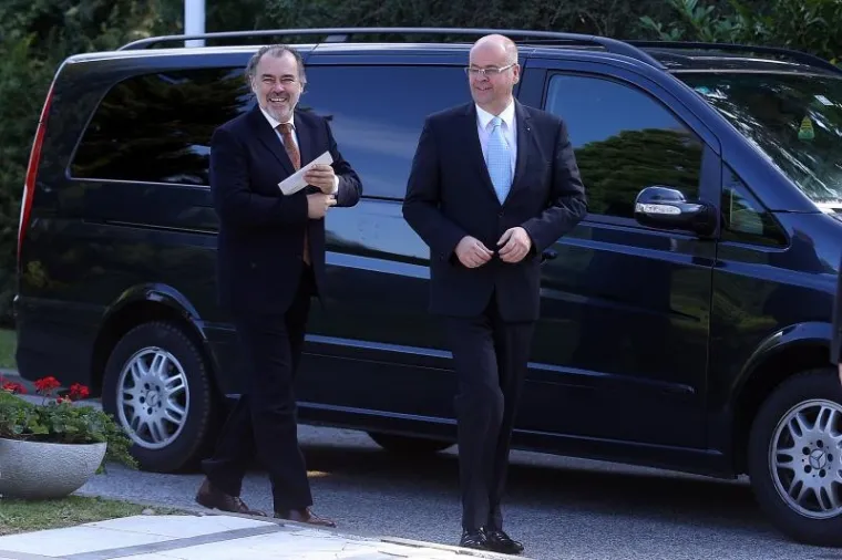 Na Kolindin prijem povodom Dana državnosti stigao politički vrh, Mamić, Ćiro, Janica, Balić, Vanna...