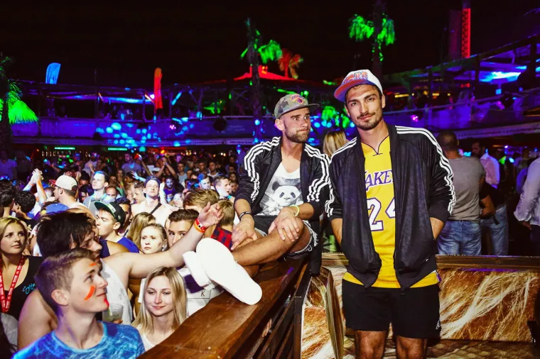 Prije nekoliko večeri NOU je posjetio i Mats Hummels, njemački reprezentativac i kapetan Borussije Dortmund.