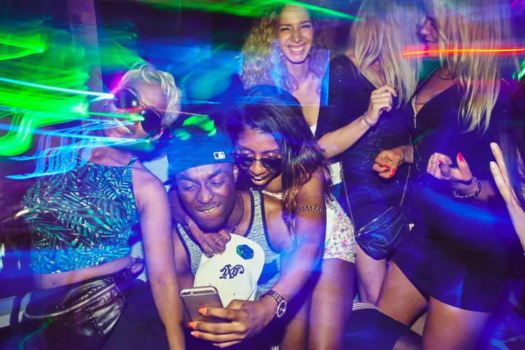 Invazija Britanaca obavezno zavr&scaron;i praznim otočkim bankomatima i punim blagajnama svih ugostiteljskih objekata.