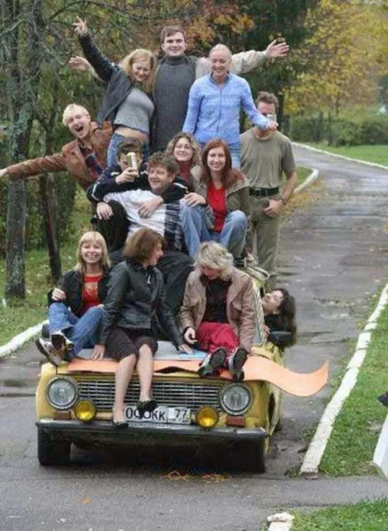 TE&Scaron;KO OBJA&Scaron;NJIVO: Obiteljske fotografije koje prelaze granicu ukusa i razuma