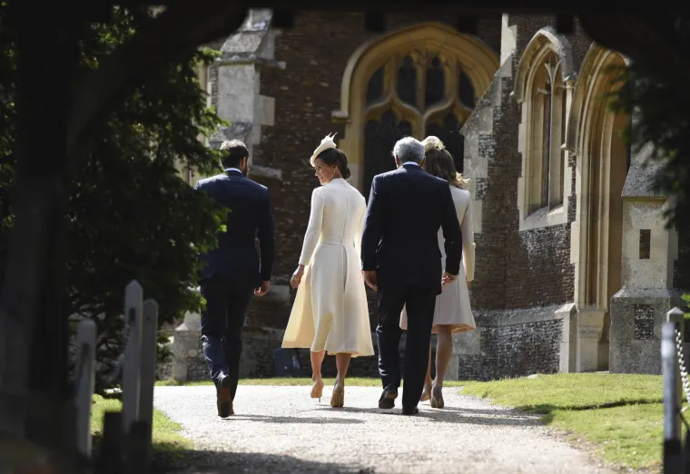 William i Kate krstili princezu Charlotte