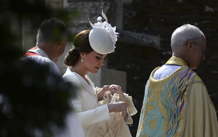 William i Kate krstili princezu Charlotte