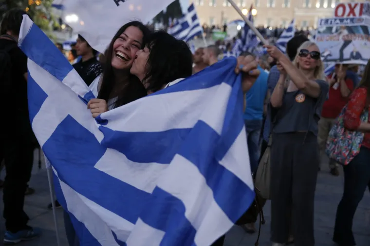 Protivnici mjera štednje na ulicama Atene slave pobjedu na referendumu