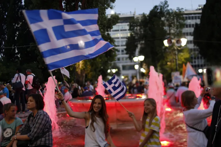 Protivnici mjera štednje na ulicama Atene slave pobjedu na referendumu