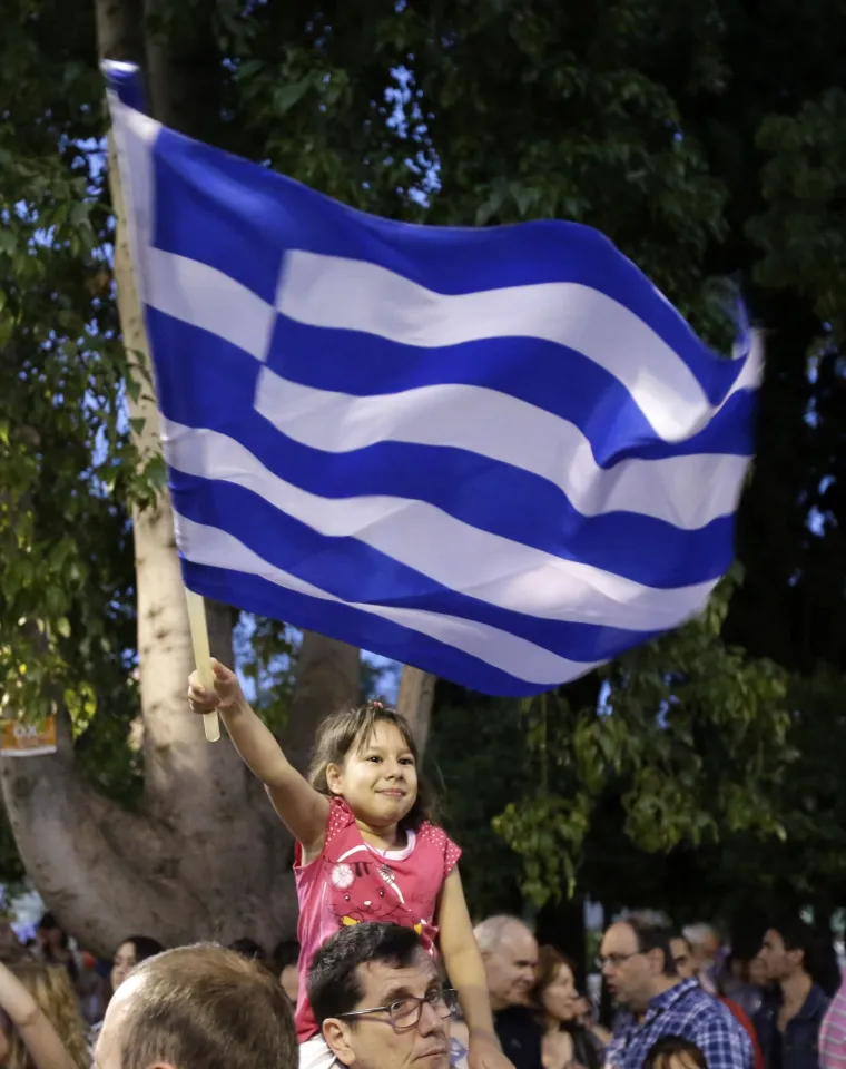 Protivnici mjera štednje na ulicama Atene slave pobjedu na referendumu