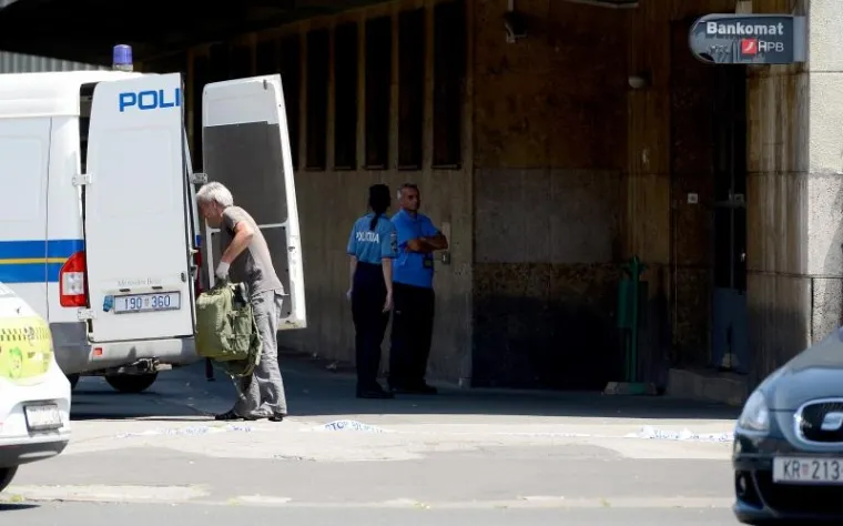 Lopovi uspjeli opljačkati i glavnu poštu u metropoli