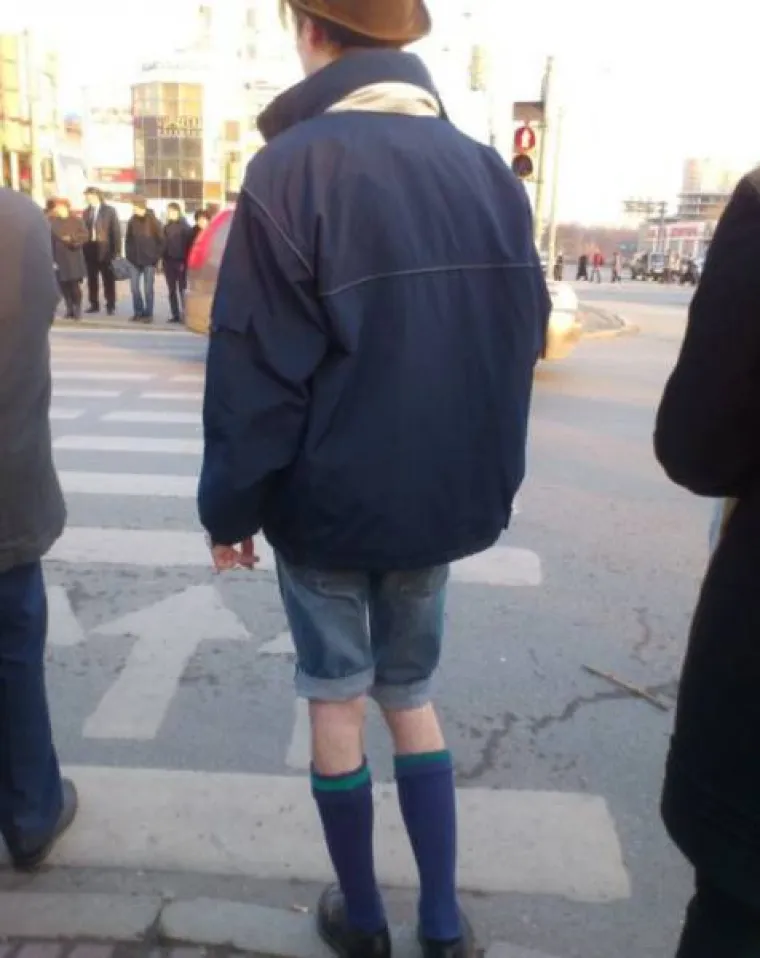 NEVJEROJATNI PRIZORI: Sva&scaron;ta, ali stvarno sva&scaron;ta ljudi navlače na sebe i takvi izlaze u javnost