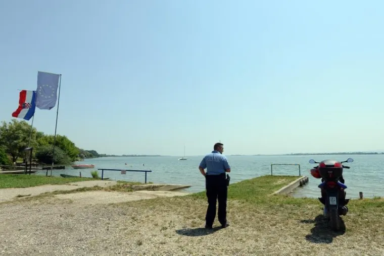 Nažalost, potraga za sada nije dala rezultata.