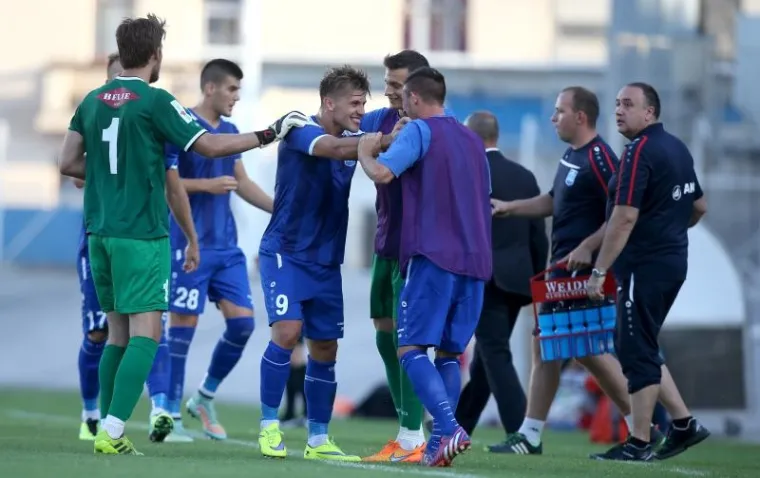 30. minuta bila je sretna za goste iz Osijeka, za koje je zabio Mandić.
