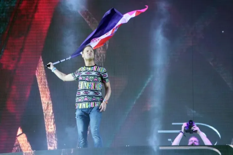 Drugi dan Ultra Europe festivala, DJ Dash Berlin