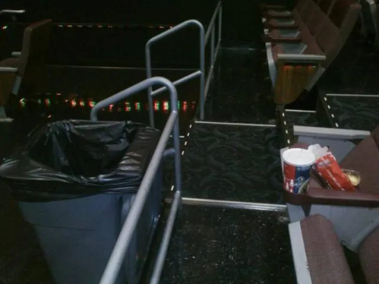 SRAMOTA ZA GLEDATI: Zar je moguće da mogu biti tako nevjerojatno lijeni???