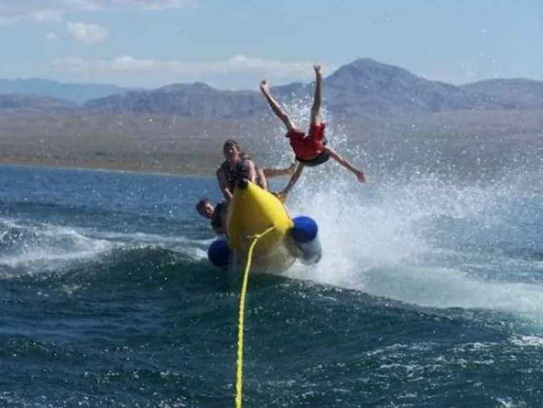 TO IM JE KAZNA &Scaron;TO MOGU NA MORE! Vožnja koju će pamtiti za cijeli život, a i njihovo tijelo