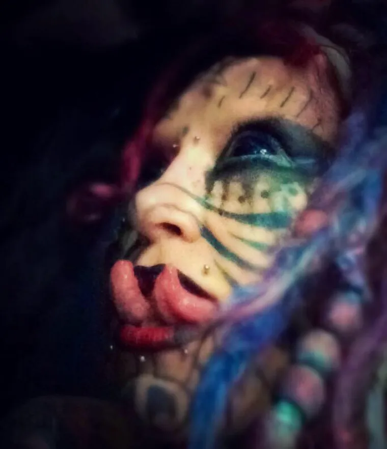 BOŽE SAČUVAJ! Ako vas ova žena ne prestra&scaron;i, znači da imate jako velika muda