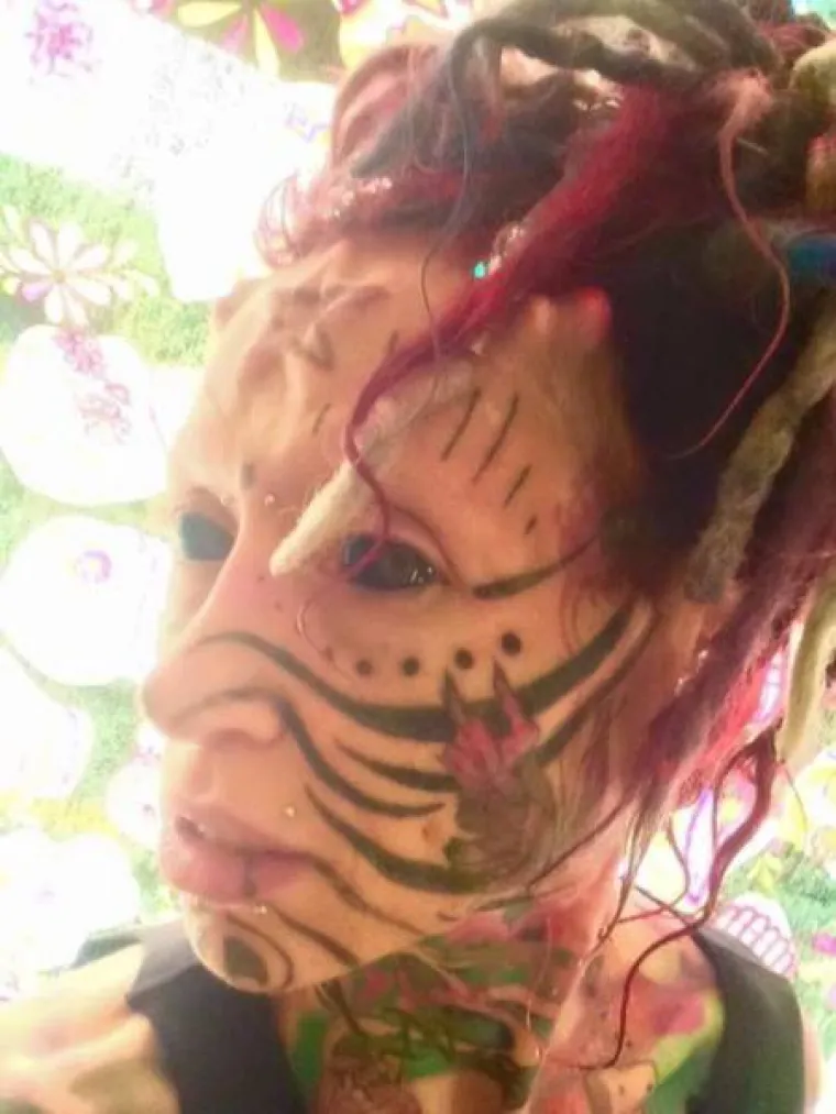 BOŽE SAČUVAJ! Ako vas ova žena ne prestra&scaron;i, znači da imate jako velika muda