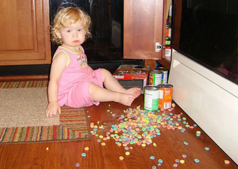 Roditeljstvo je veliki užitak, kažu neki, ali i jo&scaron; veća odgovornost. Zato prije nego &scaron;to se odlučite za roditeljstvo svakako pogledajte ove fotke.