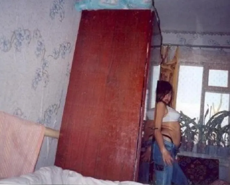 ŠTO JE PREVIŠE, PREVIŠE JE! (Ne)normalne fotke Ruskinja kojima traže partnere