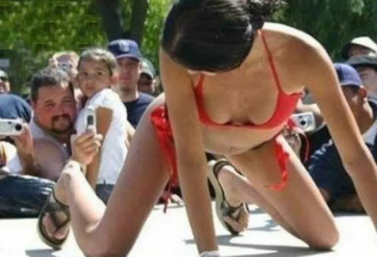 Samo su se htjeli malo slikati na plaži, s prijateljima ili jednostavno pokazati svoj novi bikini. No, stvari im nisu ba&scaron; i&scaron;le po planu...