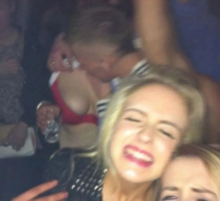 SEKS, DROGA, ALKOHOL I TRASH: Nova doza sramotnih i nevjerojatnih fotki iz noćnih klubova