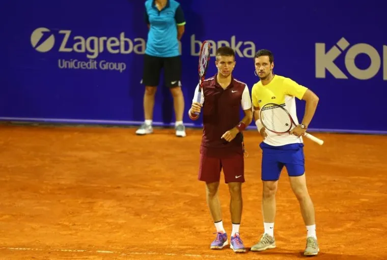 LUDILO U UMAGU: Goran Ivanišević i prijatelji zapalili tribine Stella Marisa