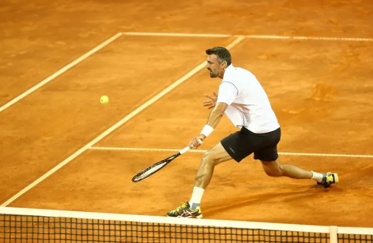 LUDILO U UMAGU: Goran Ivanišević i prijatelji zapalili tribine Stella Marisa