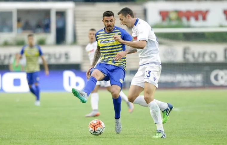 Koper se tada potpuno otvara i drugi gol Splićana došao je u 40.minuti.