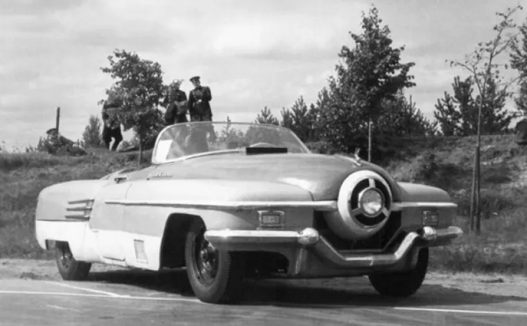 Neki od konceptnih automobila nastalih u nekadašnjem SSSR-u. Neki su cool, ali neki su jednostavno... strašni.