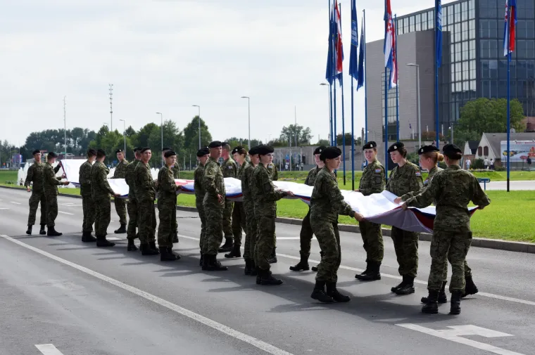 Pripreme za vojni mimohod povodom 20. godišnjice Oluje