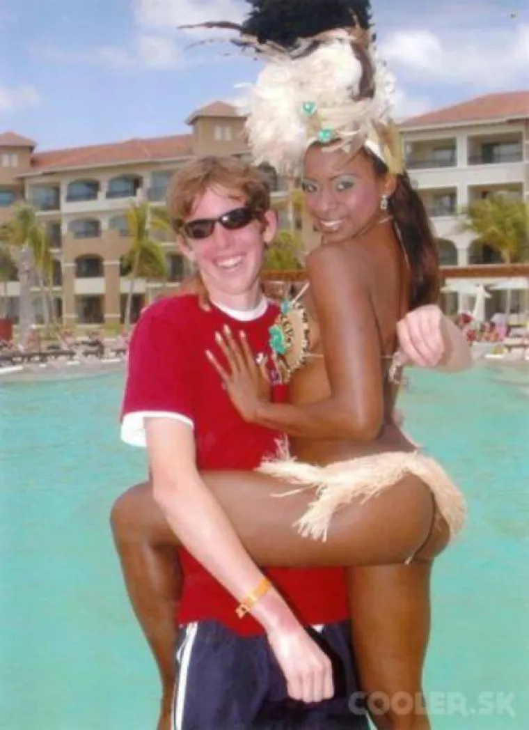 KOJA JE NJIHOVA TAJNA? Možete li pogoditi kako su ovi parovi zavr&scaron;ili skupa?