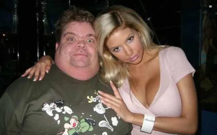 KOJA JE NJIHOVA TAJNA? Možete li pogoditi kako su ovi parovi zavr&scaron;ili skupa?